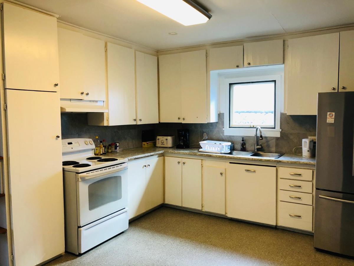 Downtown Whitehorse 2 Bedroom House Ngoại thất bức ảnh